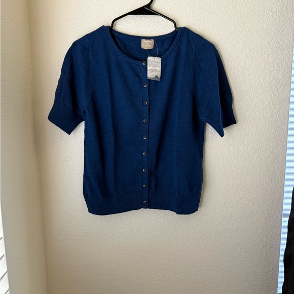 Lucy Sweater Skort set size M - Picture 2 of 4